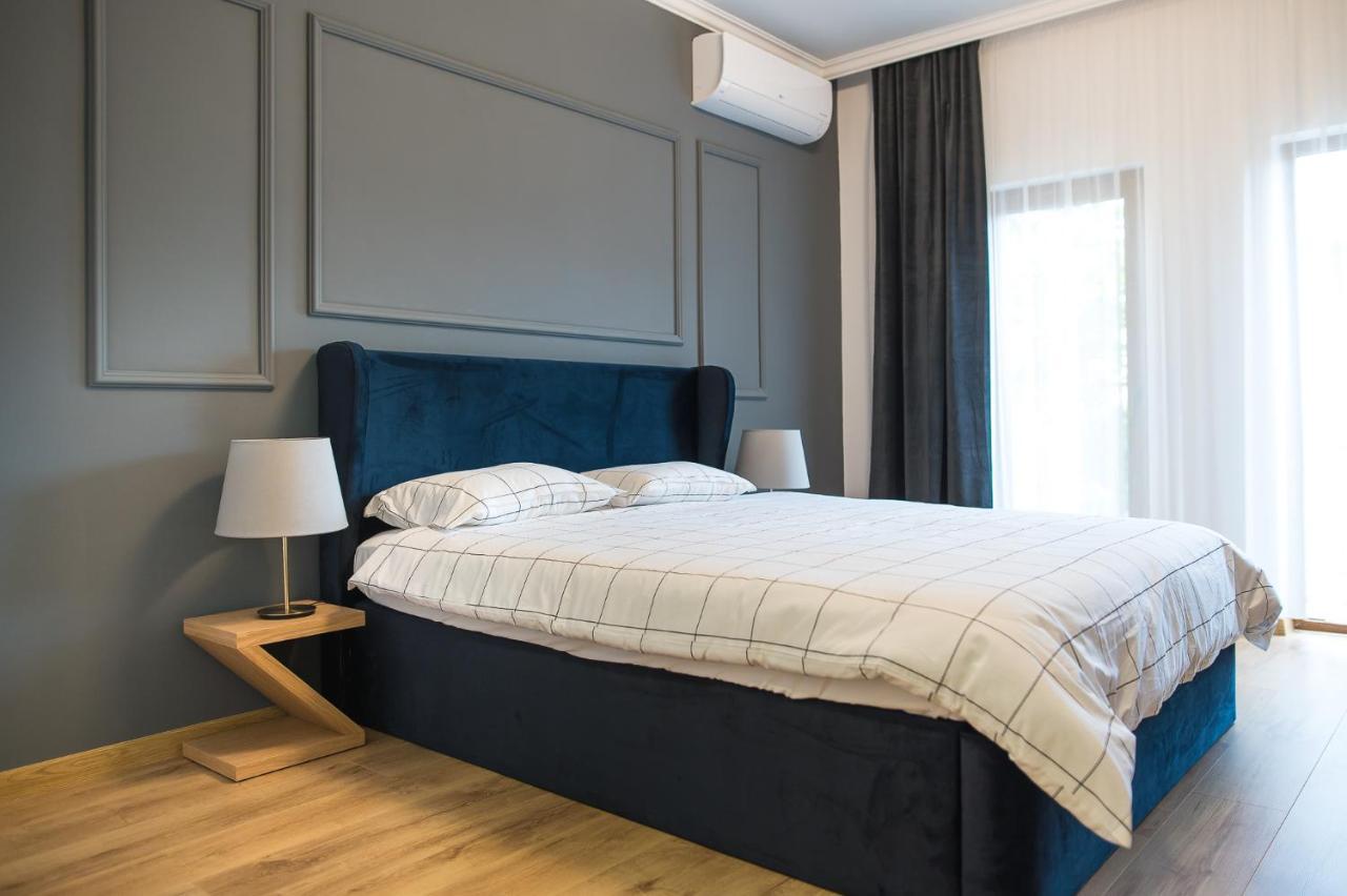 Deluxe Central Rooms 카를로보 외부 사진