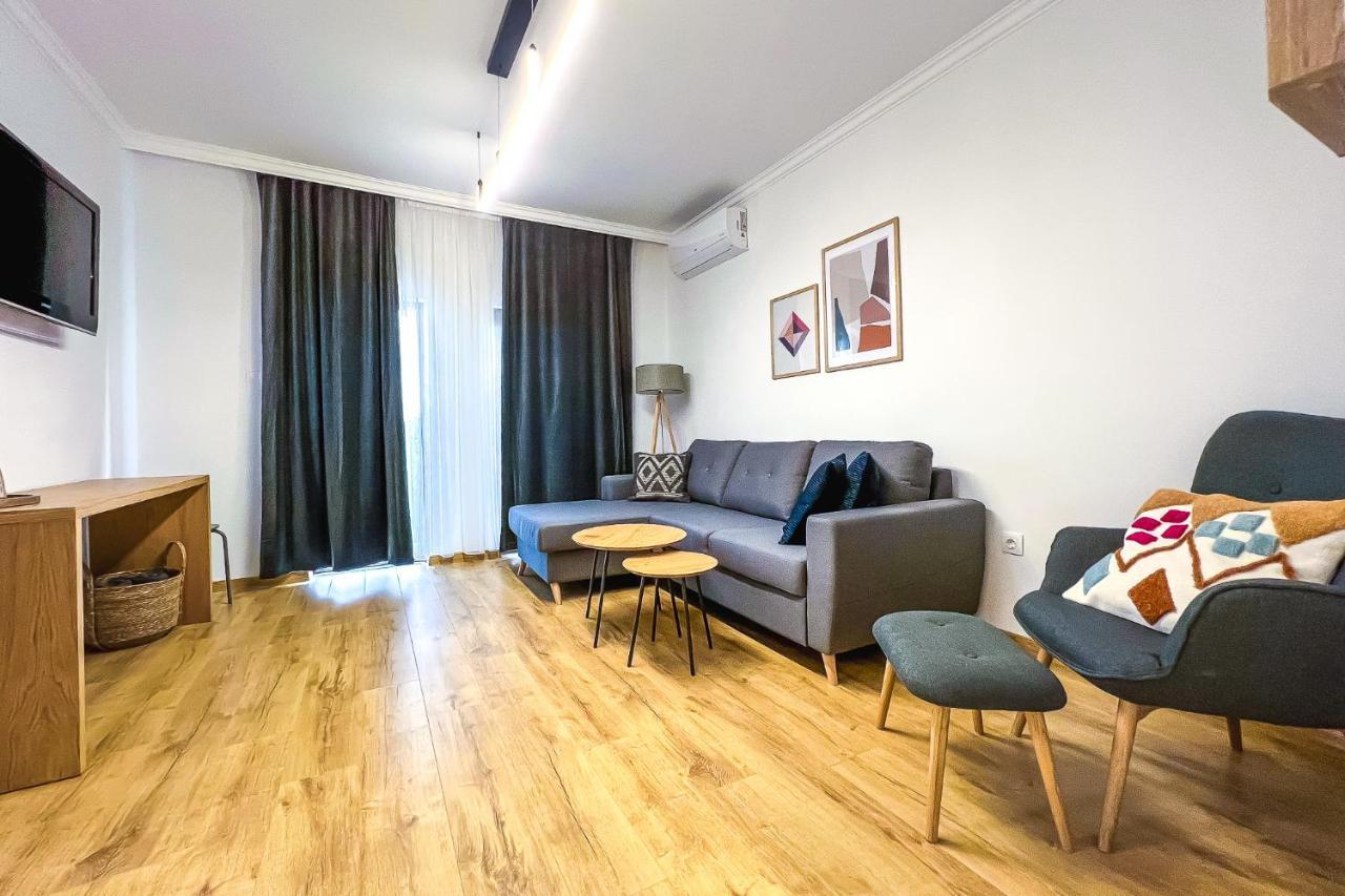 Deluxe Central Rooms 카를로보 외부 사진