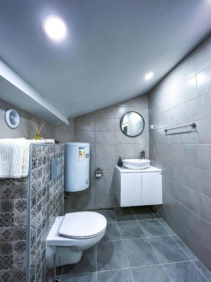 Deluxe Central Rooms 카를로보 외부 사진